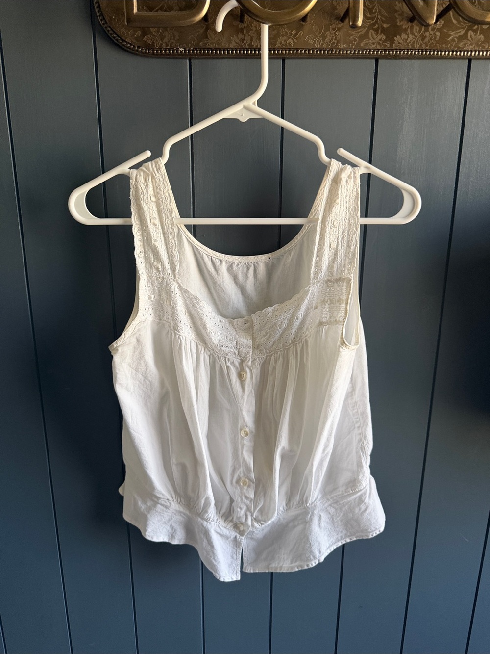 DOEN style vintage top